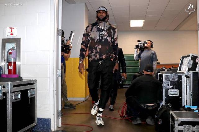 福州十六中女排获世界中学生排球锦标赛第五名（福州十六中女排位列世界中学生排球锦标赛第五名）