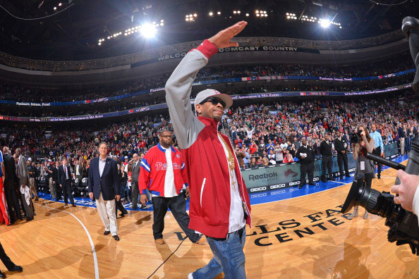 篮球火箭主力球员受伤缺阵（火箭队主力因伤缺席）