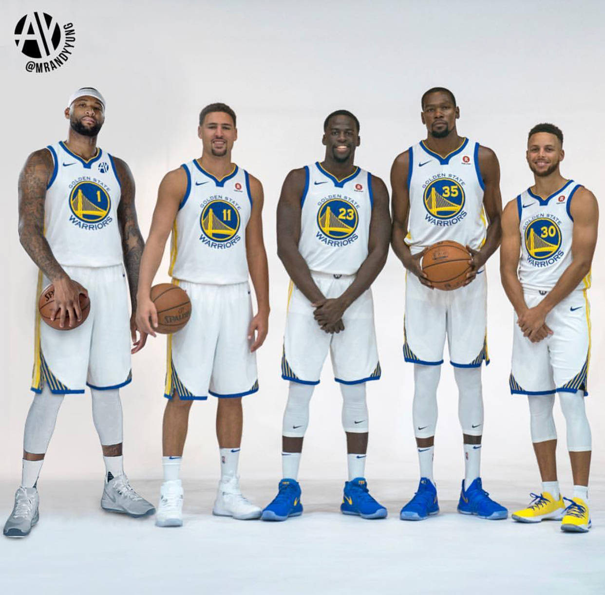 女子职业篮球联盟季前赛开战，各队积极备战（女子职业篮球联盟季前赛打响，各队全力备战）