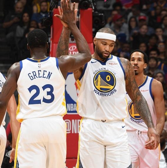 罗马诺：切尔西认为埃斯特旺是完美签约，愿笑着支付浮动条款（罗马诺：切尔西视埃斯特旺为理想引援，愿欣然支付附加条款）