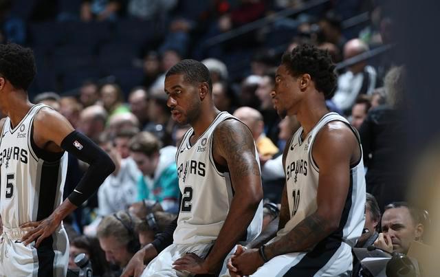 中超：山东泰山主场2-0完胜青岛队（中超：山东泰山主场2比0击败青岛队）